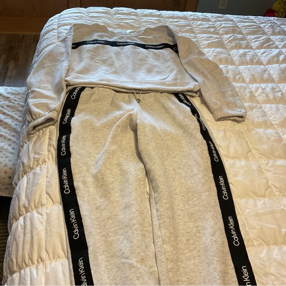 Calvin Klein performance Light Gray Lounge Pants - Picture 3 of 9